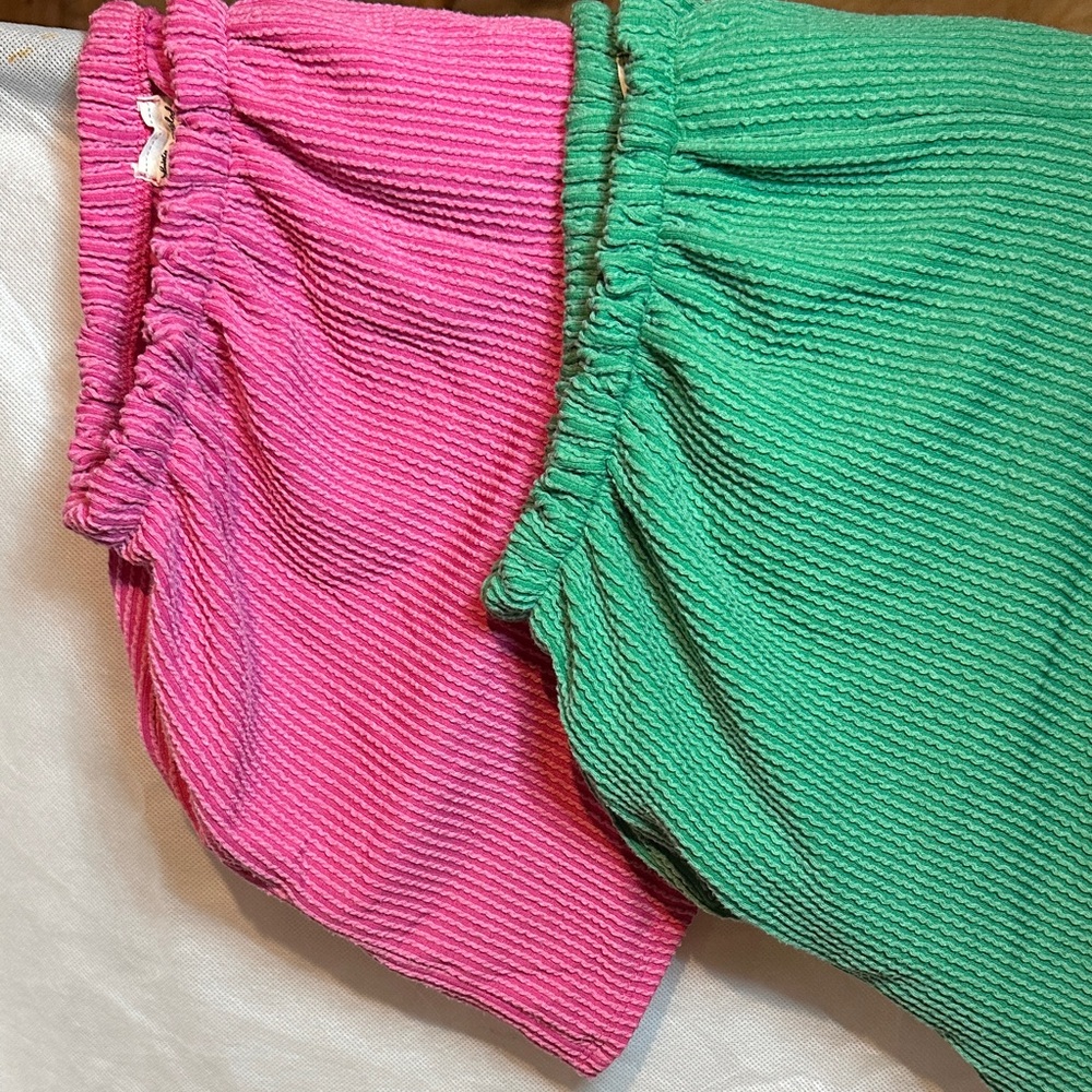 🇺🇸 Sale Lovely Melody-Women’s Green & Pink Urban Ribbed Elastic-Waist Shorts